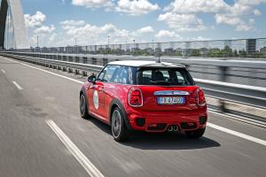 Mini John Cooper Works Challenge Edition 2020 года  (IT)